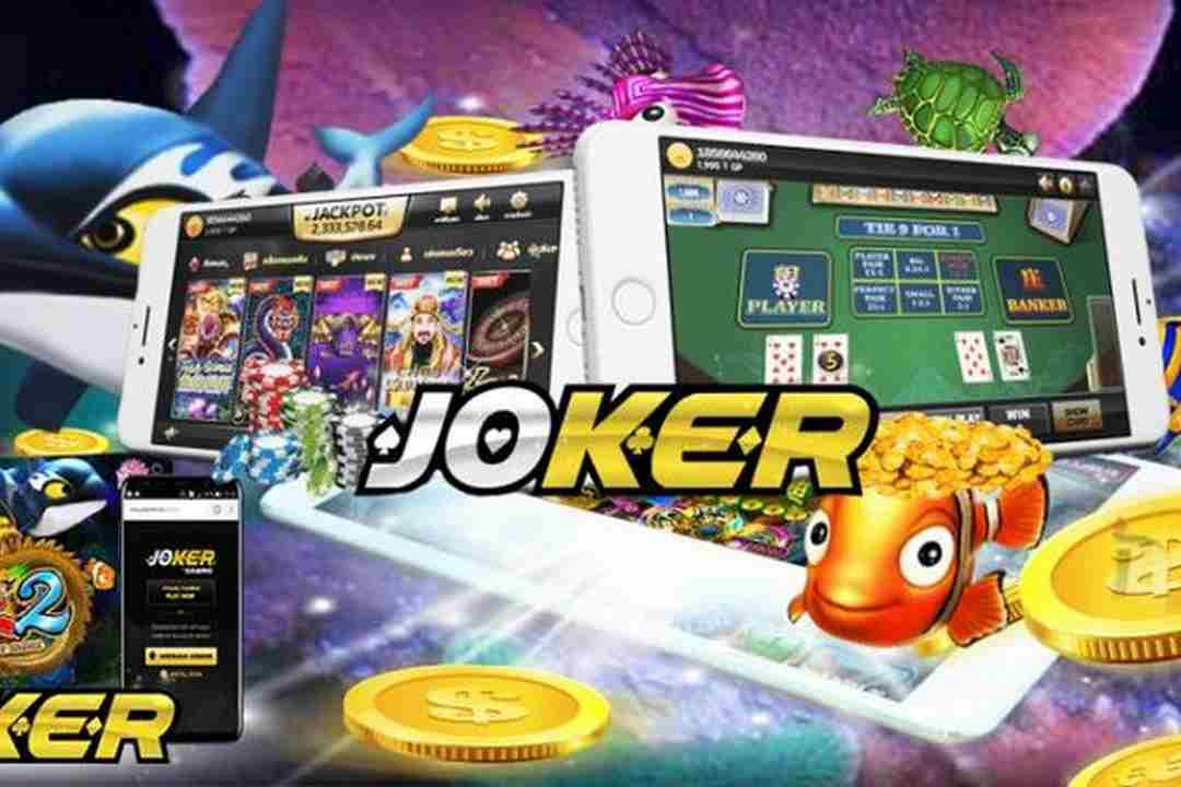 Người chơi tham gia game của Joker123 qua app